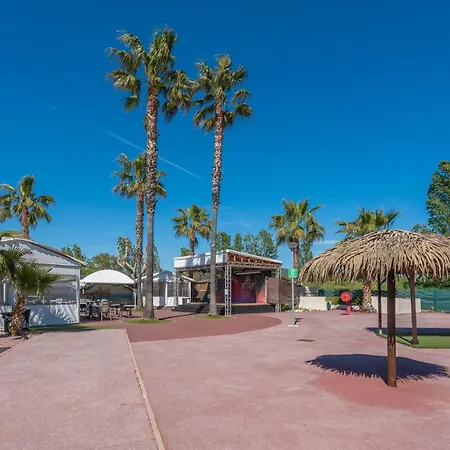 Le Mediterraneen Campsite *