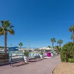 Le Mediterraneen Fréjus