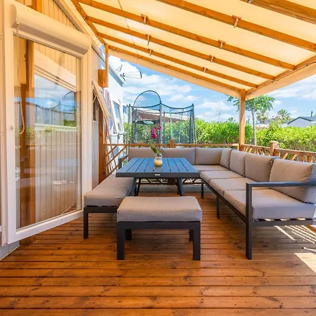 Le Mediterraneen * Fréjus