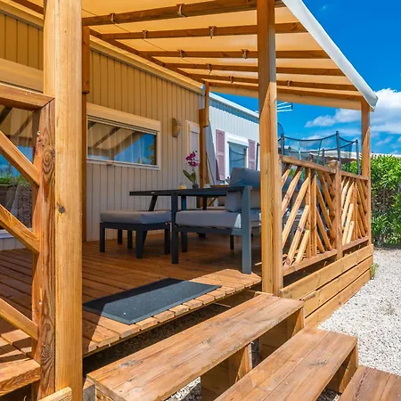 Le Mediterraneen 캠프장 *