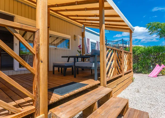 Le Mediterranéen Camping *